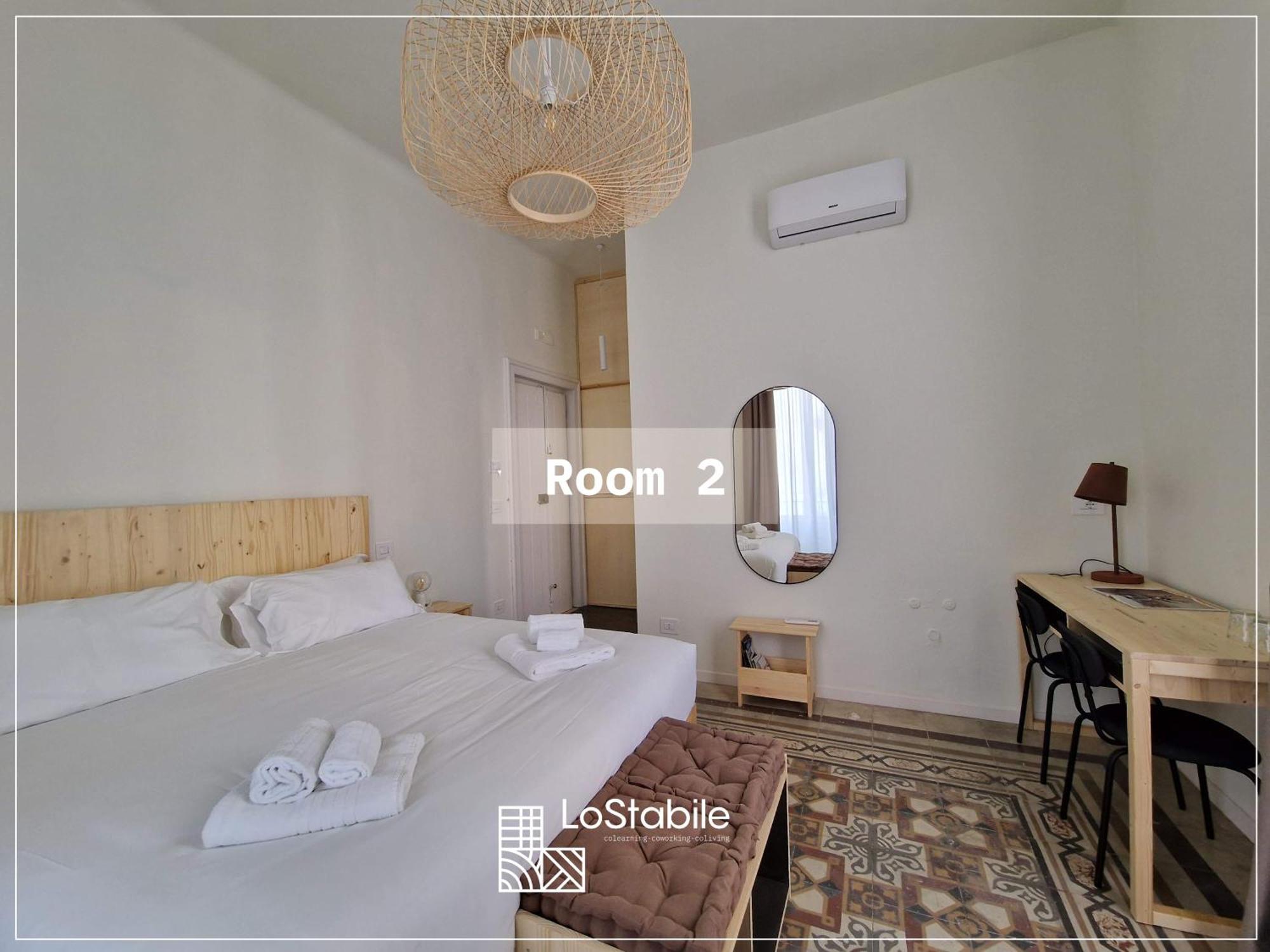 Lostabile Guesthouse & Coworking Бари Экстерьер фото
